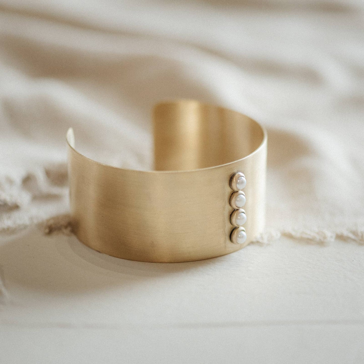 Absaroka Cuff // Pearl