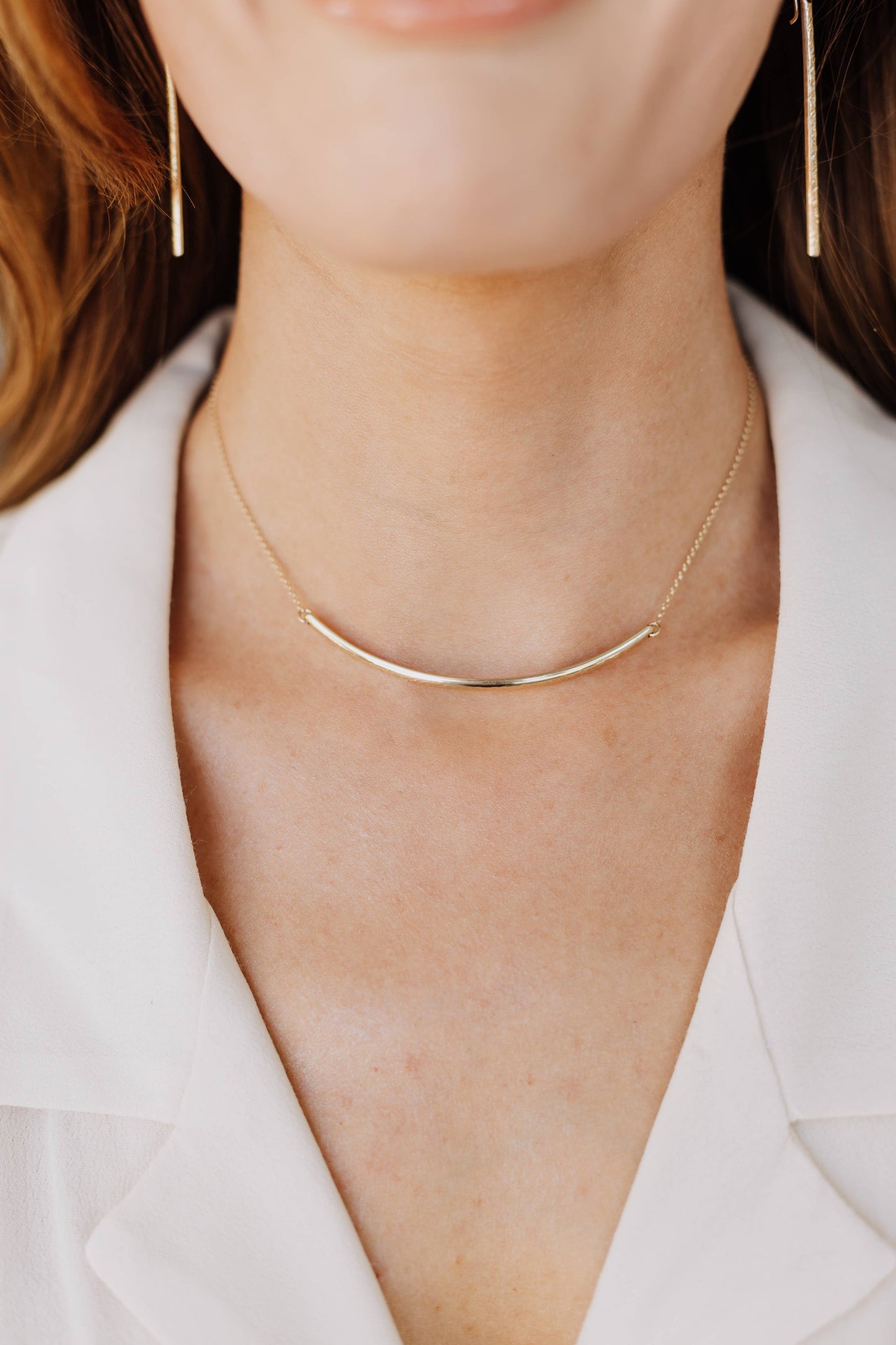 Modern Bar Choker