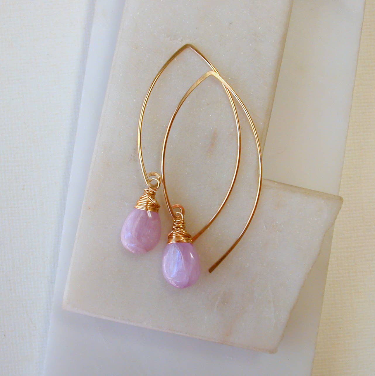 Polished Kunzite Curving Earrings