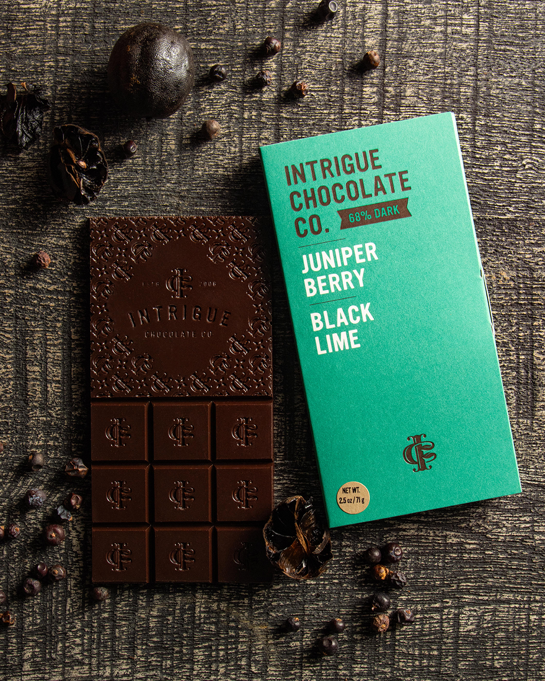Intrigue Chocolate: Juniper Berry, Black Lime Bar