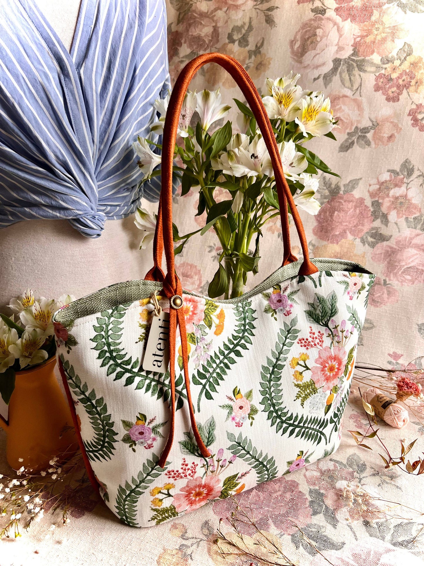 Florence Print Shoulder Bag and Pouch Set