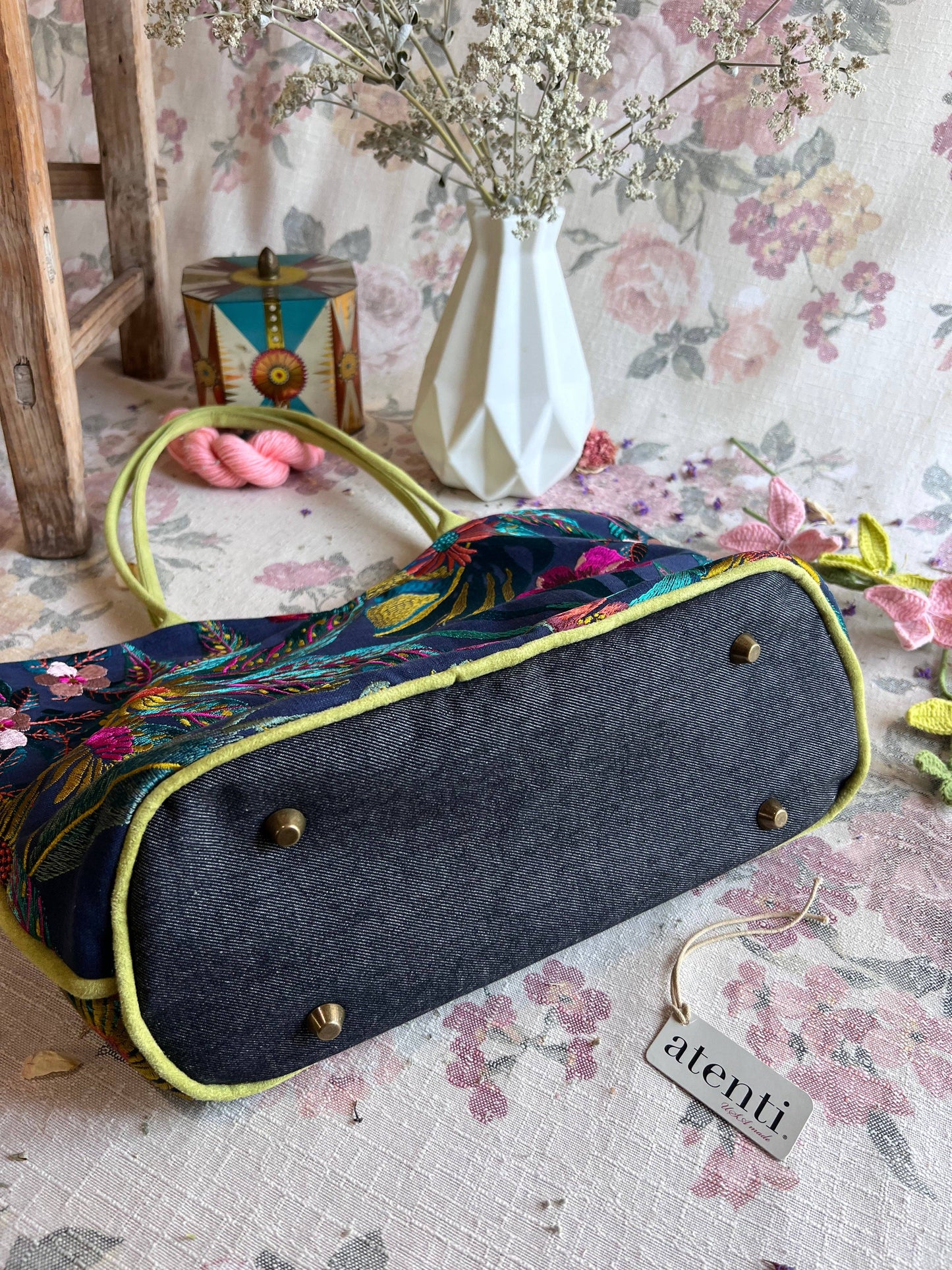 Embroidered Floral Shoulder Bag and Pouch Set